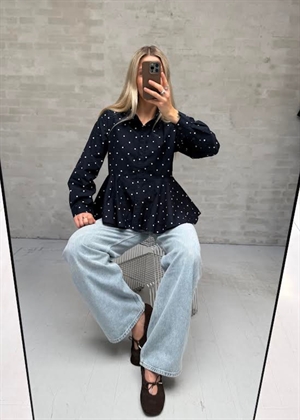 Stib print skjorte Simplle Dot Navy Boii Studios 